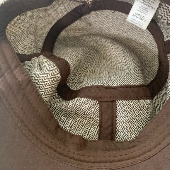 SOLDNewsboy Cap / Hat Women’s Herringbone Tweed OS Decorative Buttons EUC - Picture 12 of 13